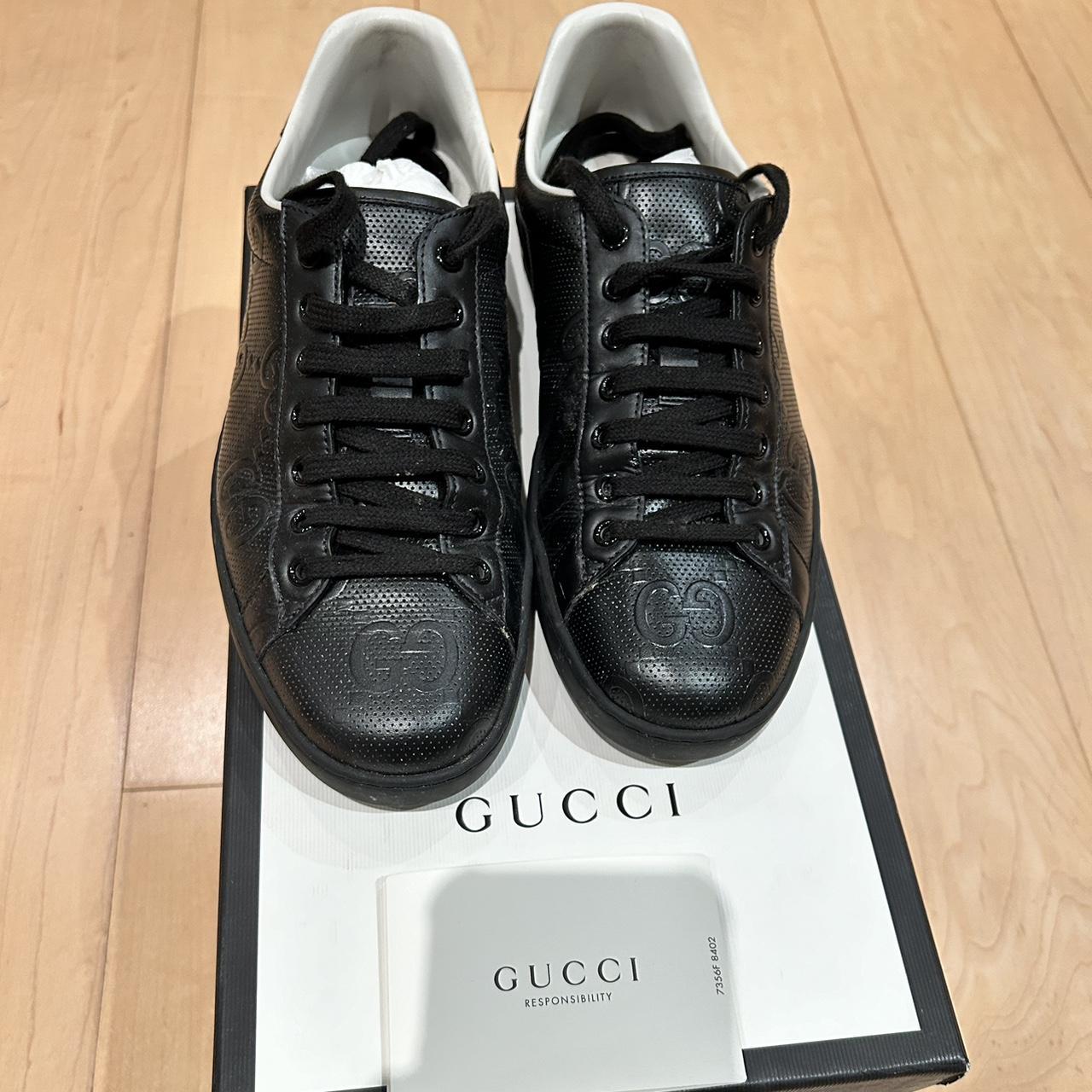 Gucci ace black hot sale on feet