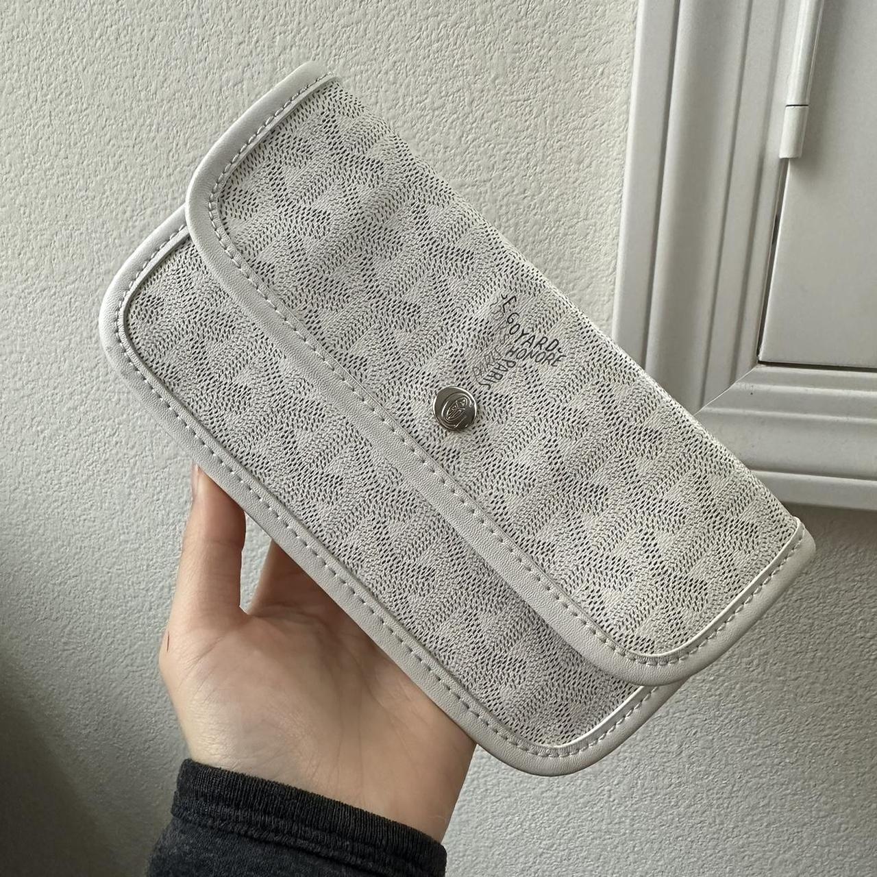 Goyard Women's Walletpurses Depop