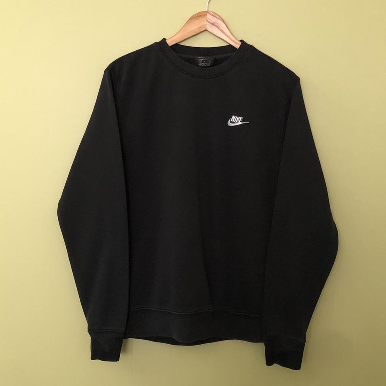 Nike Men's Black and White Sweatshirt | Depop