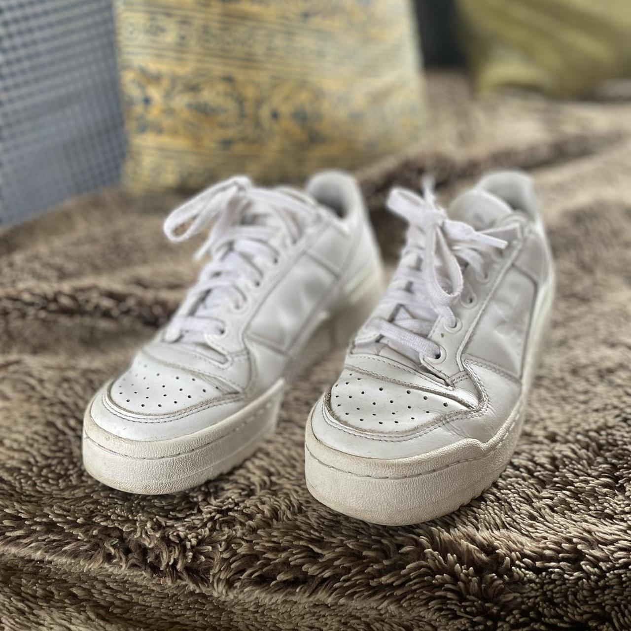 item listed by ellgeorgem8