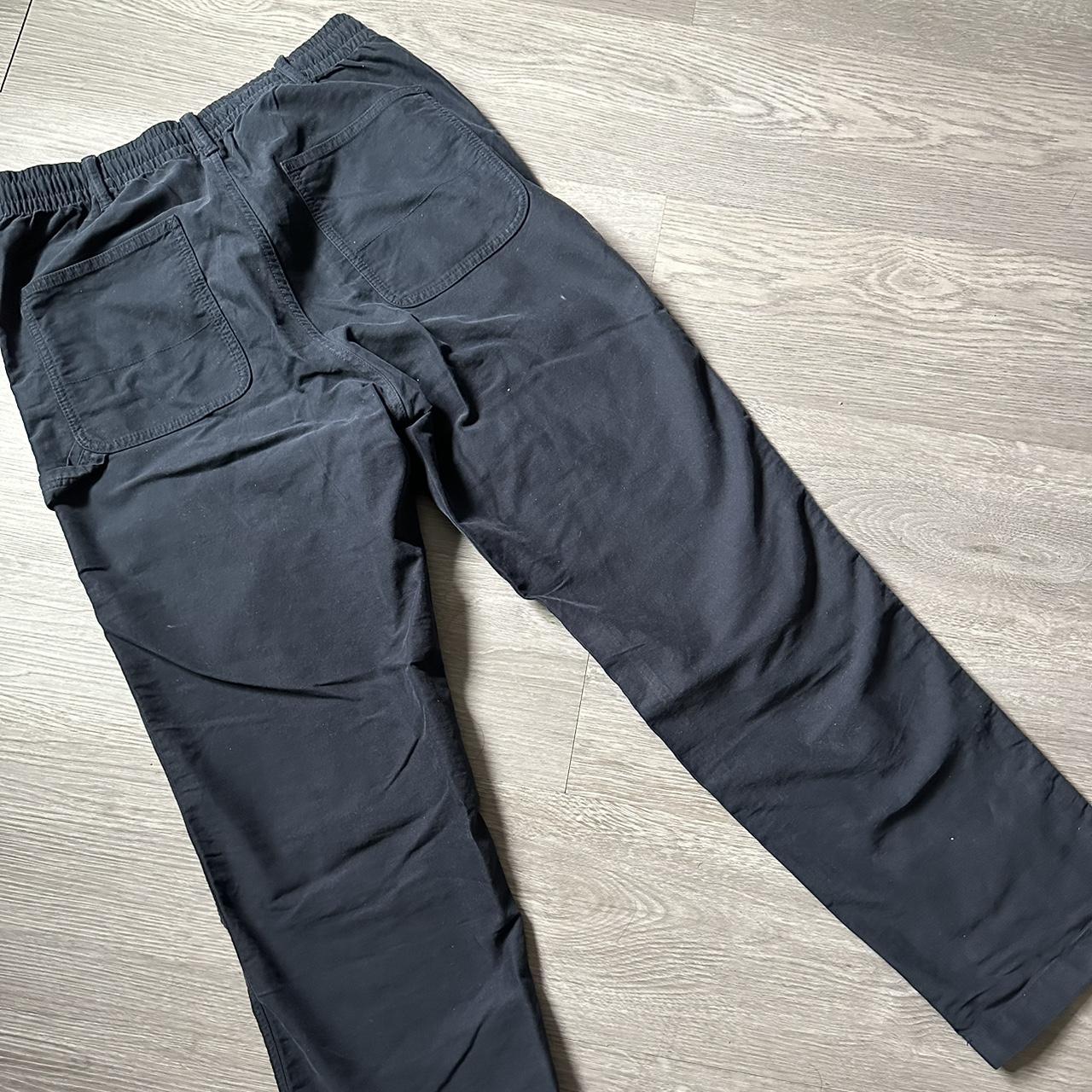 UNIQLO Men's Navy Trousers | Depop