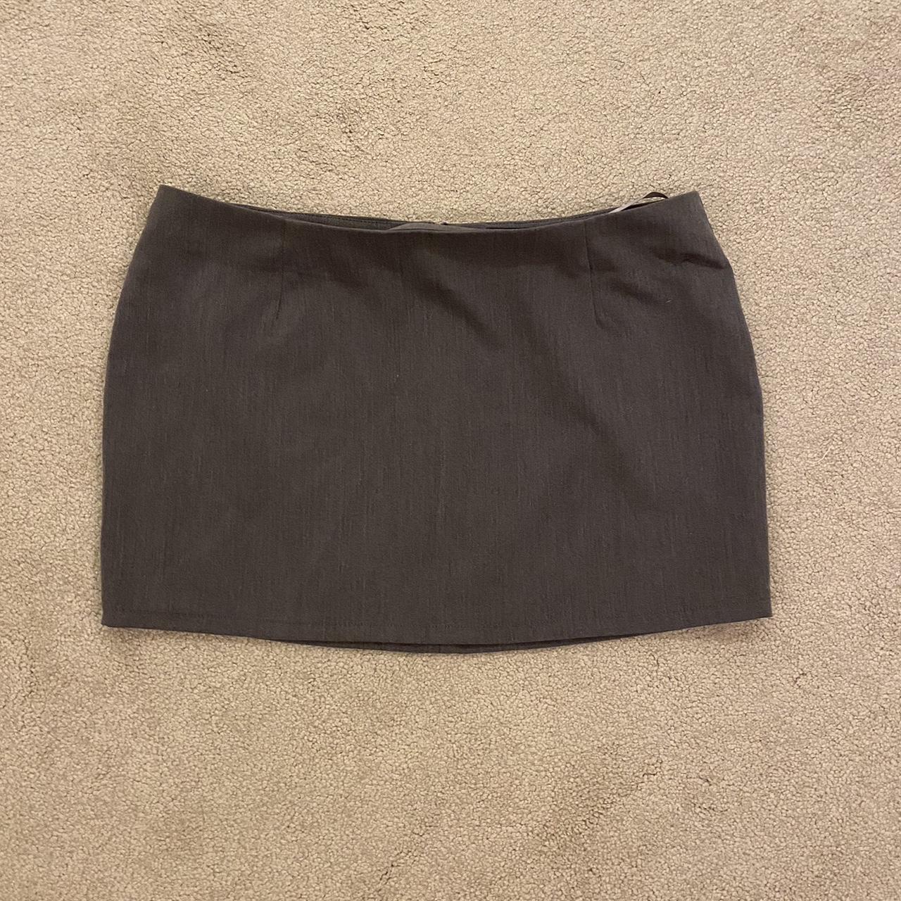 Motel grey mini skirt size M. Worn a few times,... - Depop