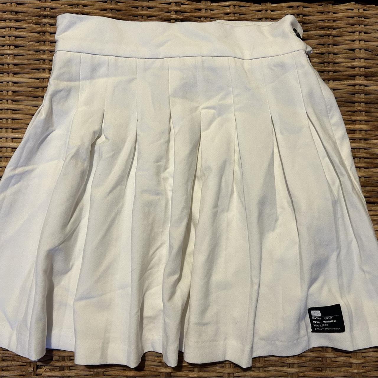 BERSHKA white tennis skirt Pleated and beautiful... - Depop