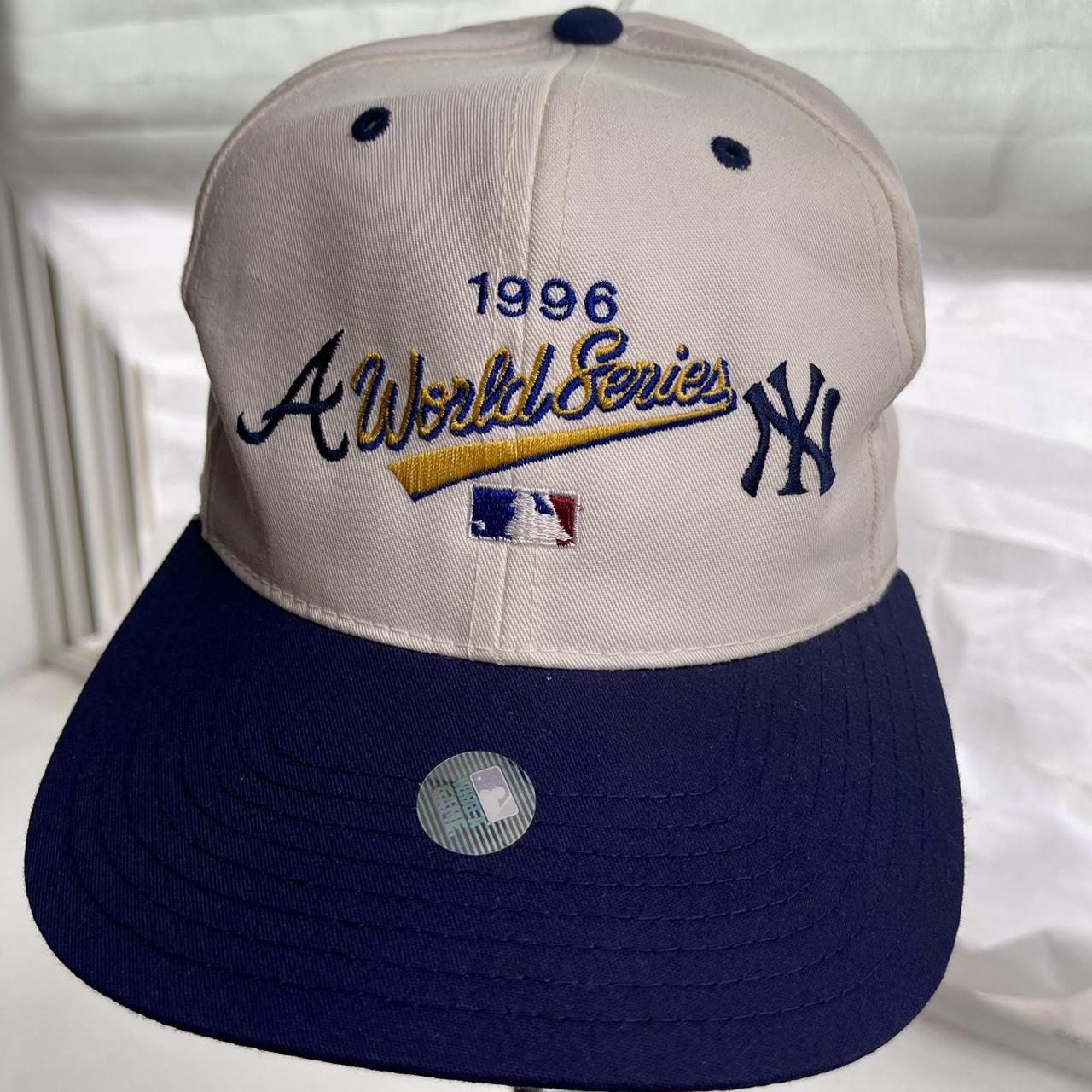 Vintage 90's Atlanta Braves Logo MLB Sports - Depop