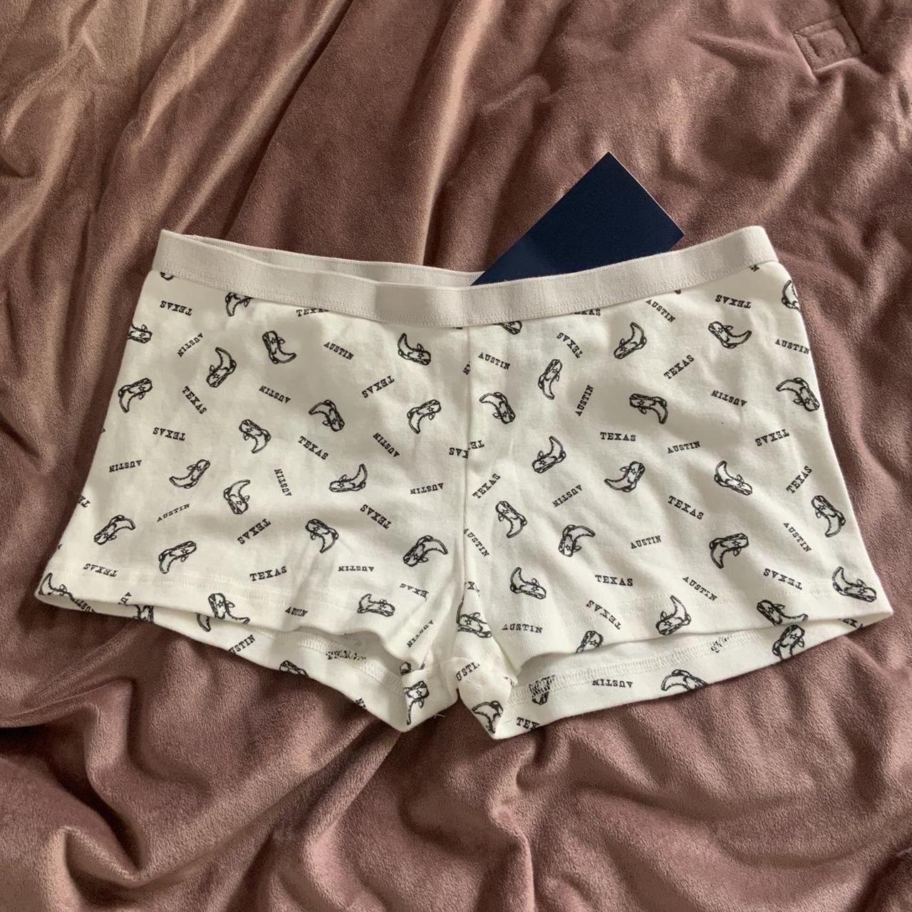 brandy melville boxer shorts bnwt - Depop