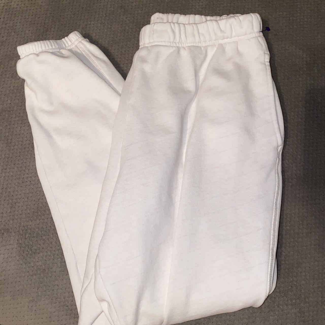 White old navy sweatpants Size large (good... - Depop