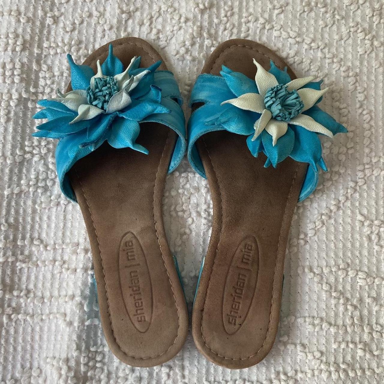 Sheridan store mia sandals