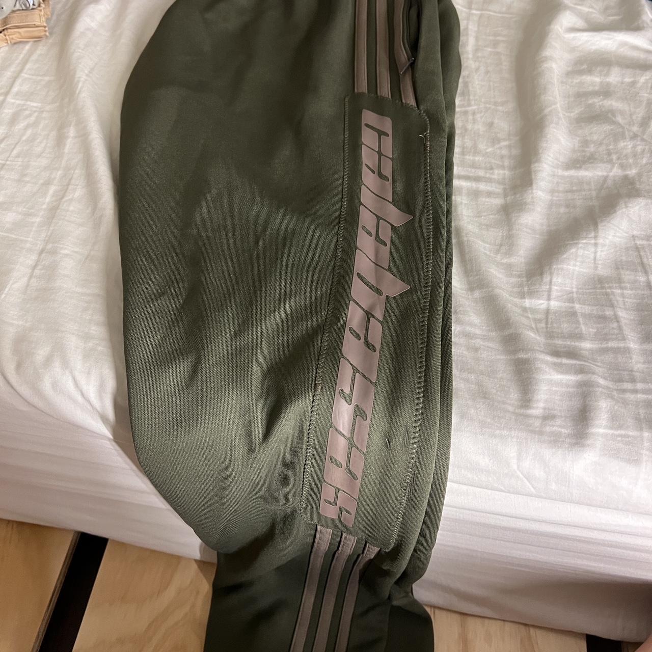 yeezy calabasas green
