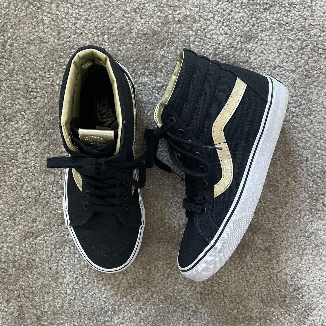 Black and best sale gold vans womens