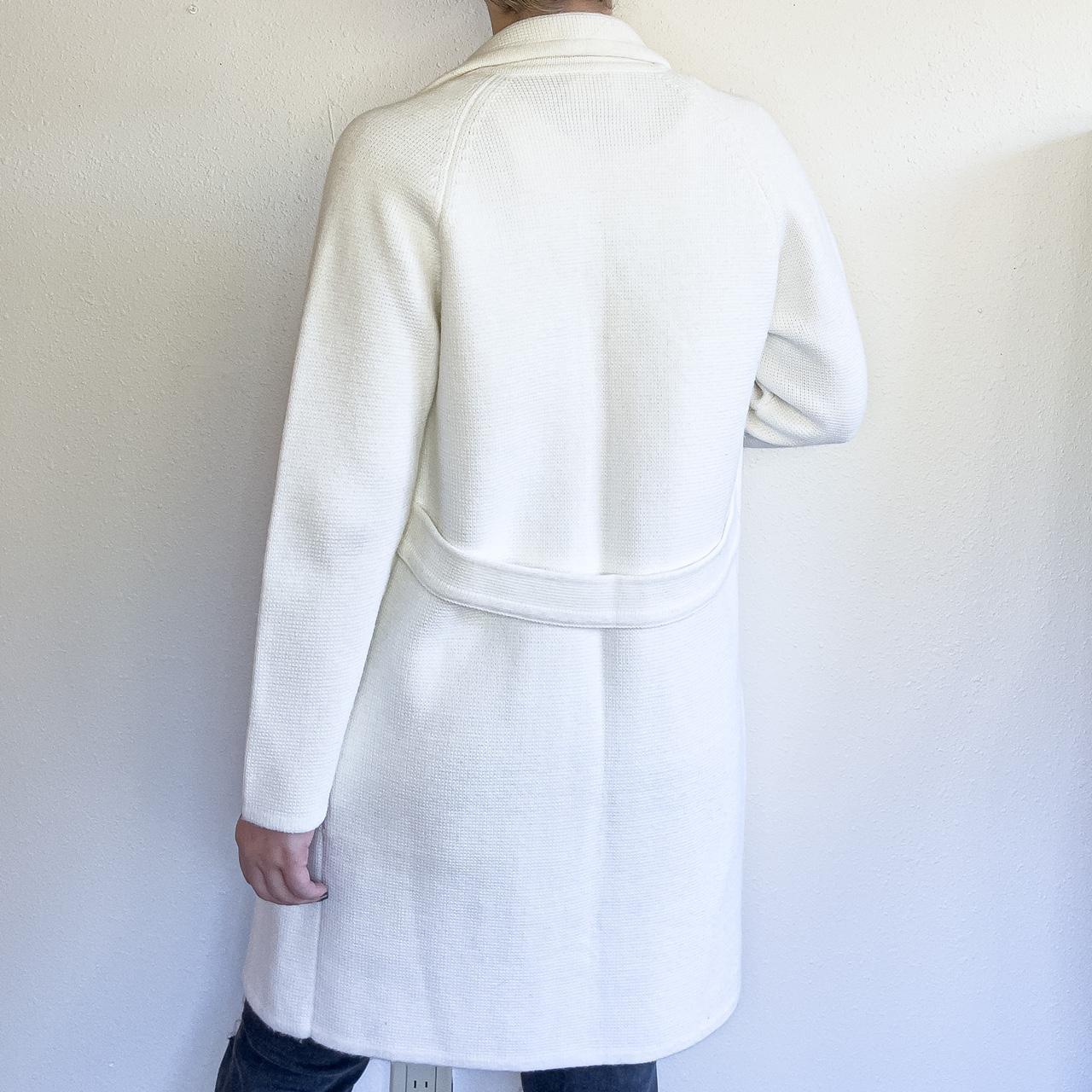 Women's White Coat Depop