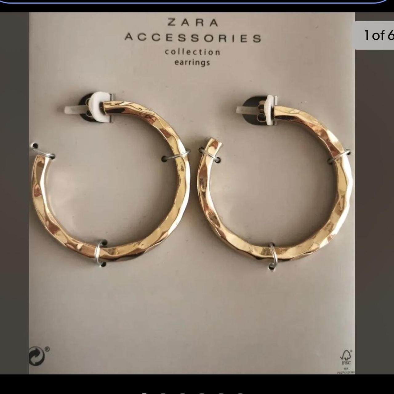 Zara Women's Gold Jewellery | Depop