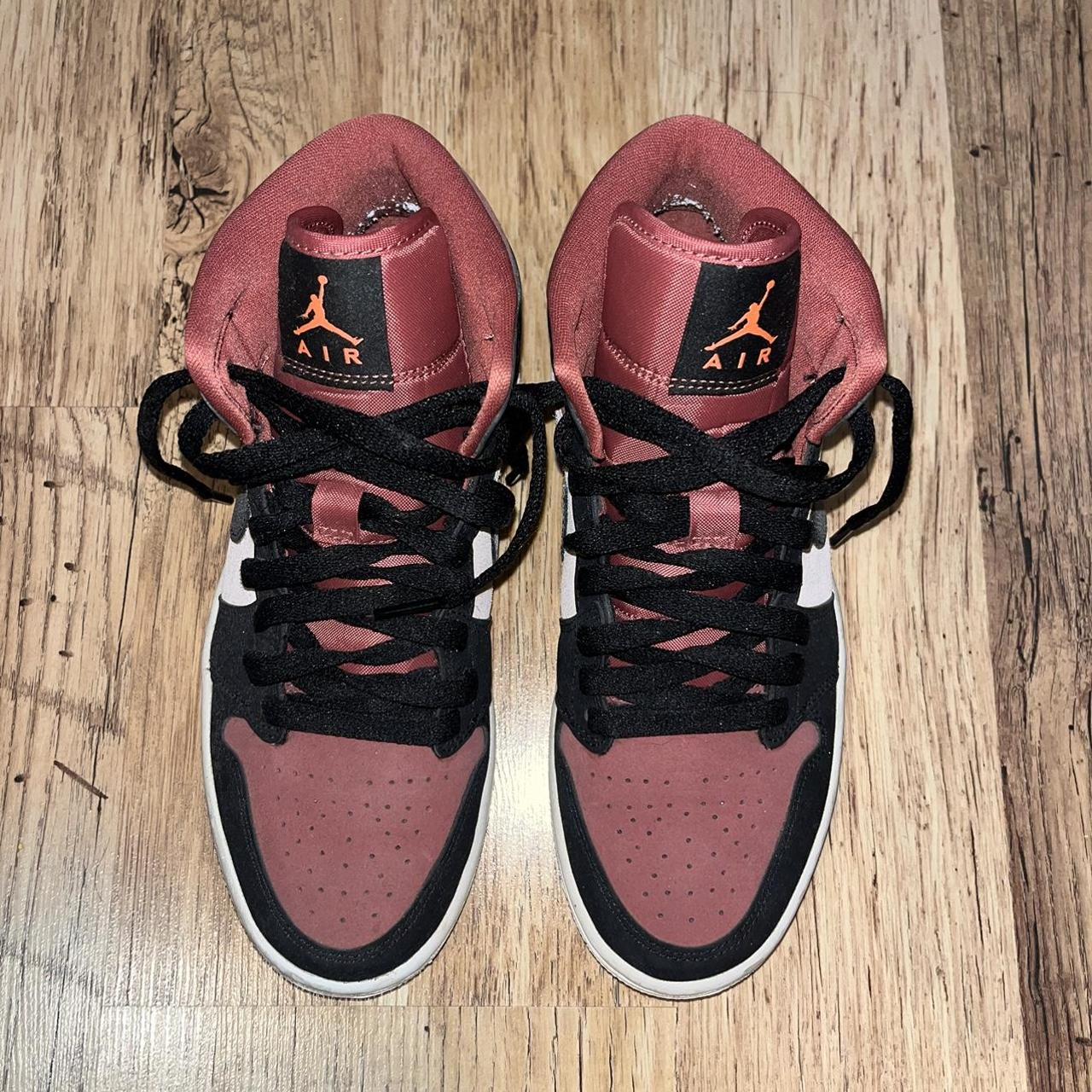 dusty pink air jordan 1