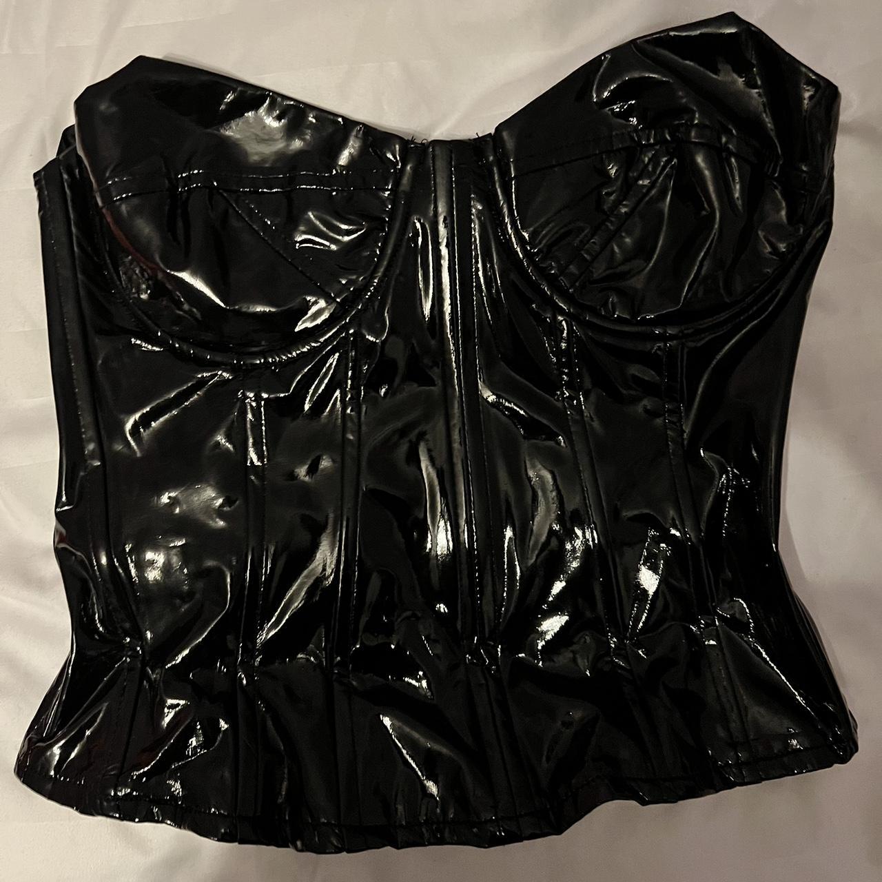 PrettyLittleThing Women's Corset | Depop