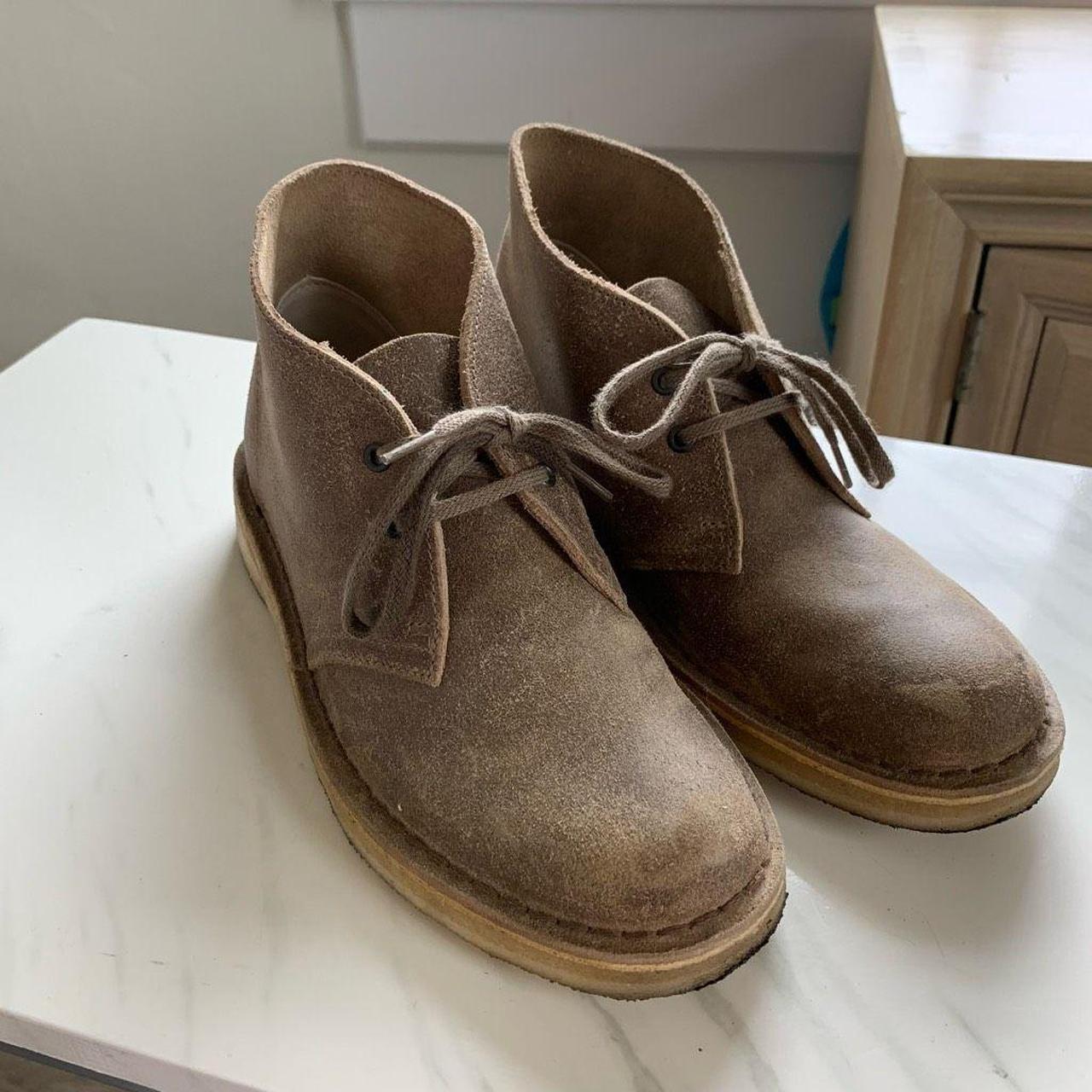 clarks flat boots