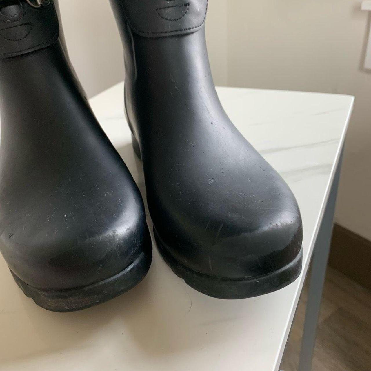 Ugg madelynn hotsell rain boot