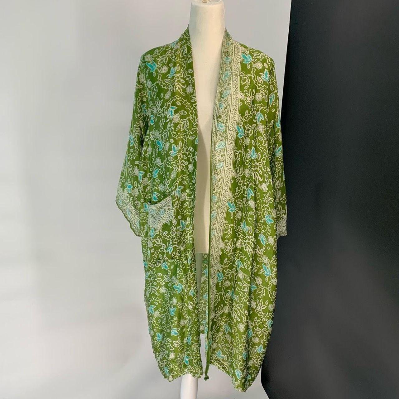 HANDMADE 100% silk green top blouse long duster... - Depop