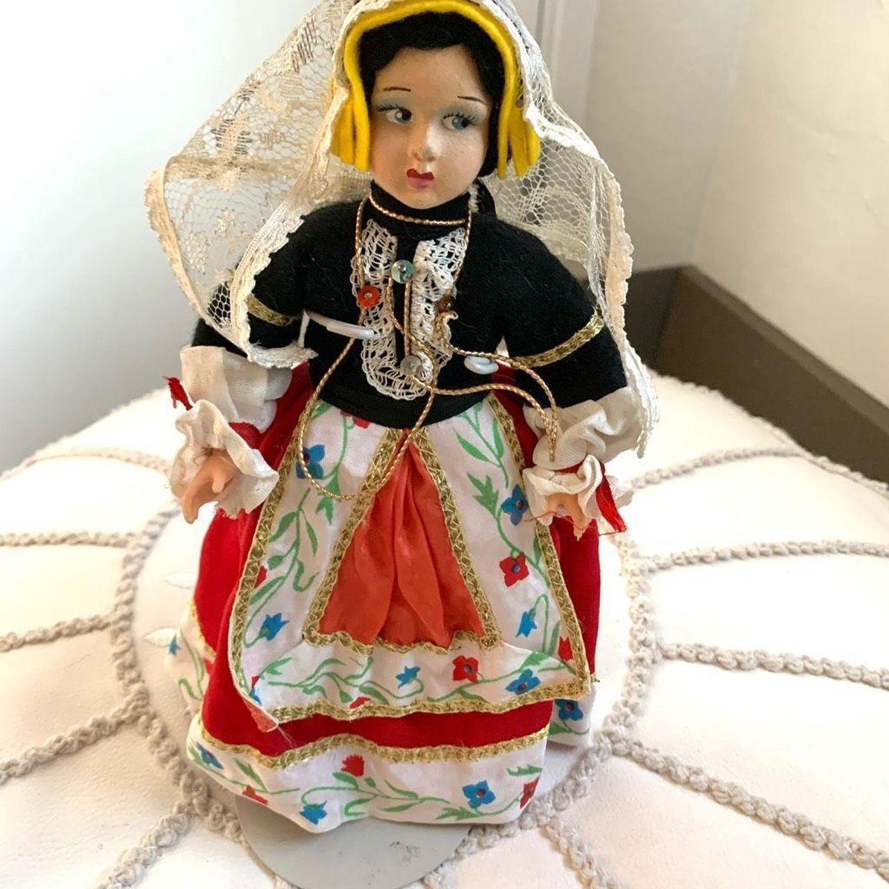 Italian souvenir cheapest doll vtg