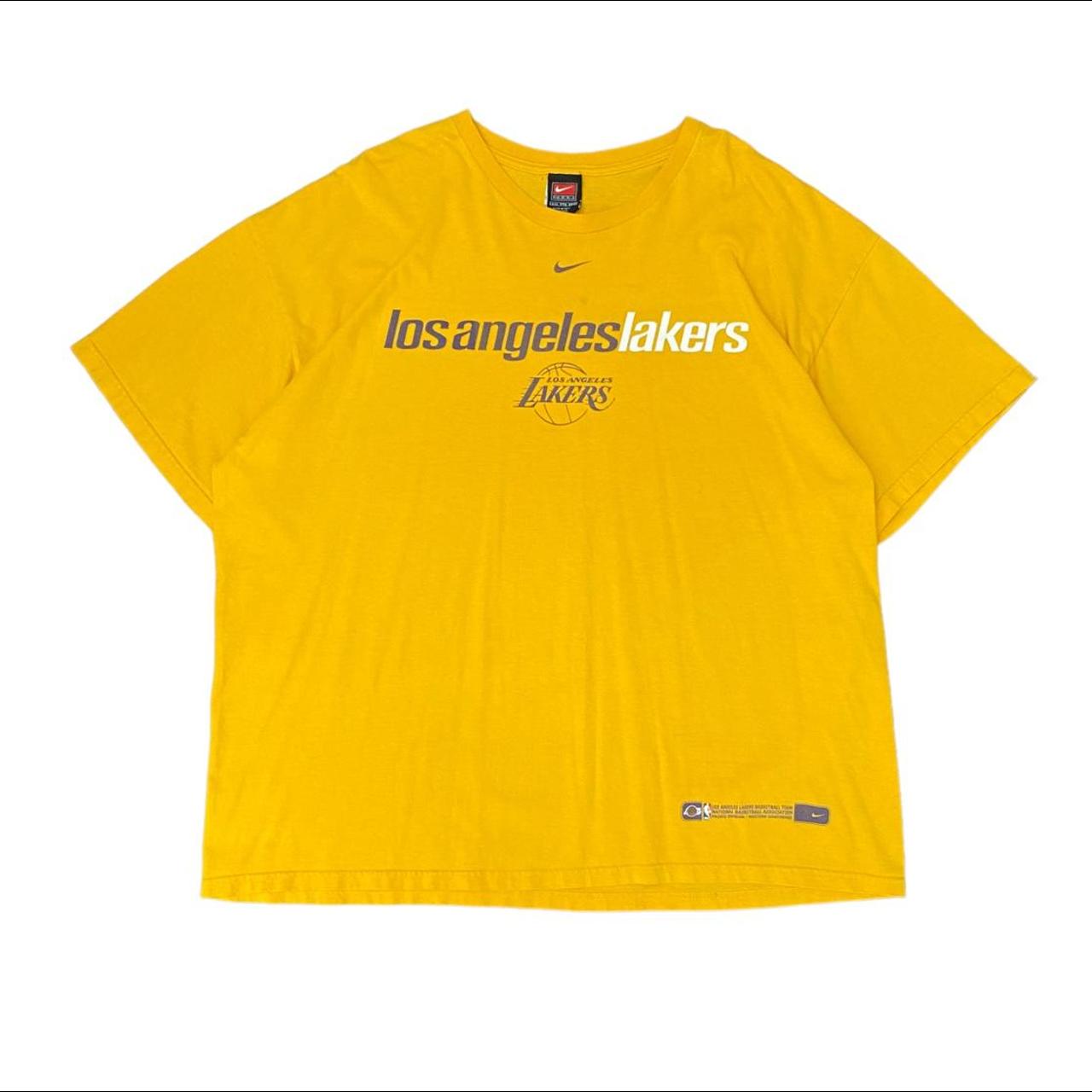 Vintage Nike Y2K Los Angeles Lakers T-shirt 