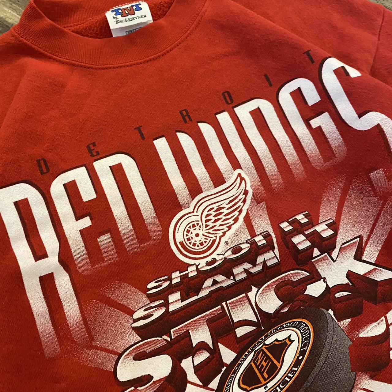 Vintage NHL Official Detroit Red Wings Men's Medium - Depop