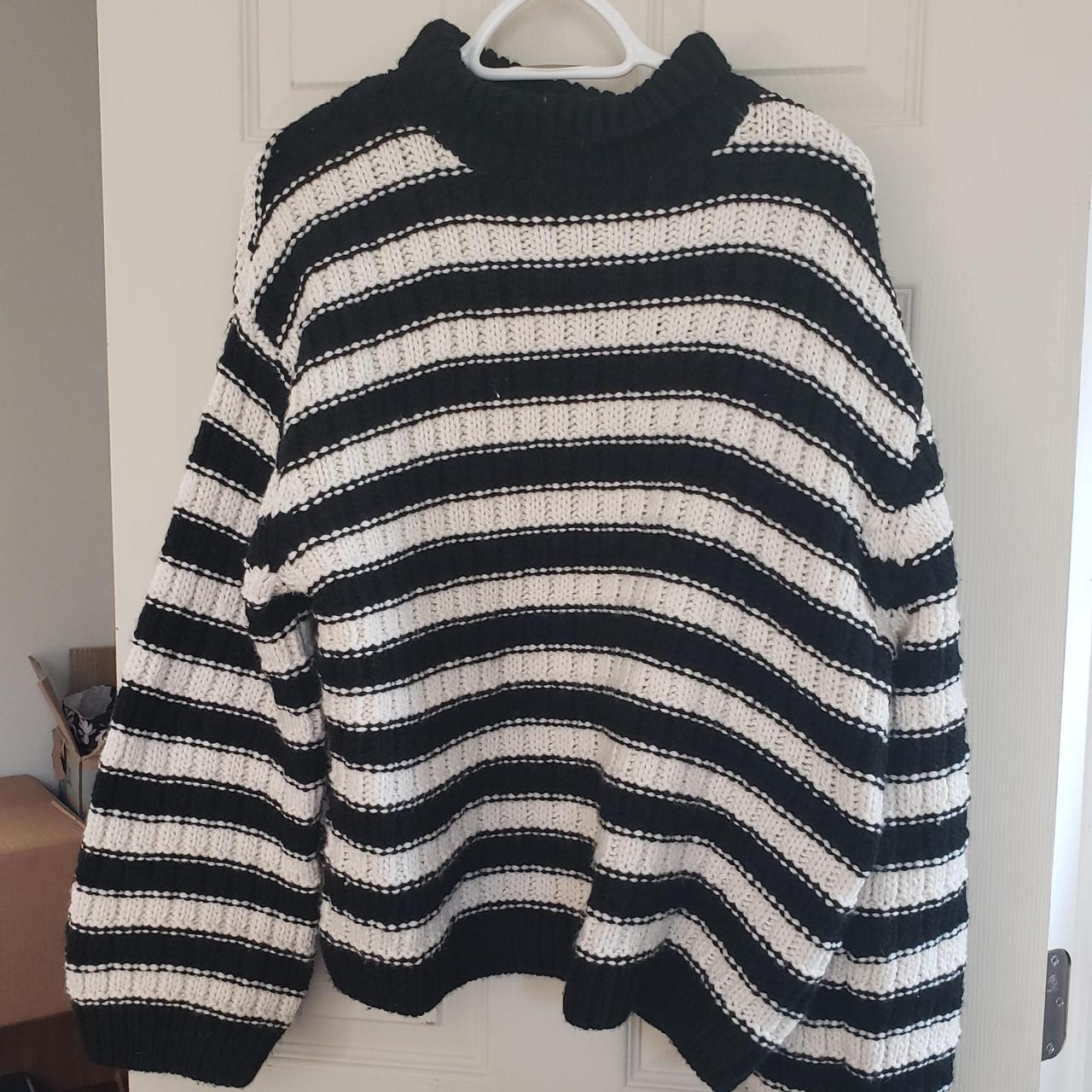 THICK AND CHUNKY black white striped sweater H&M... - Depop