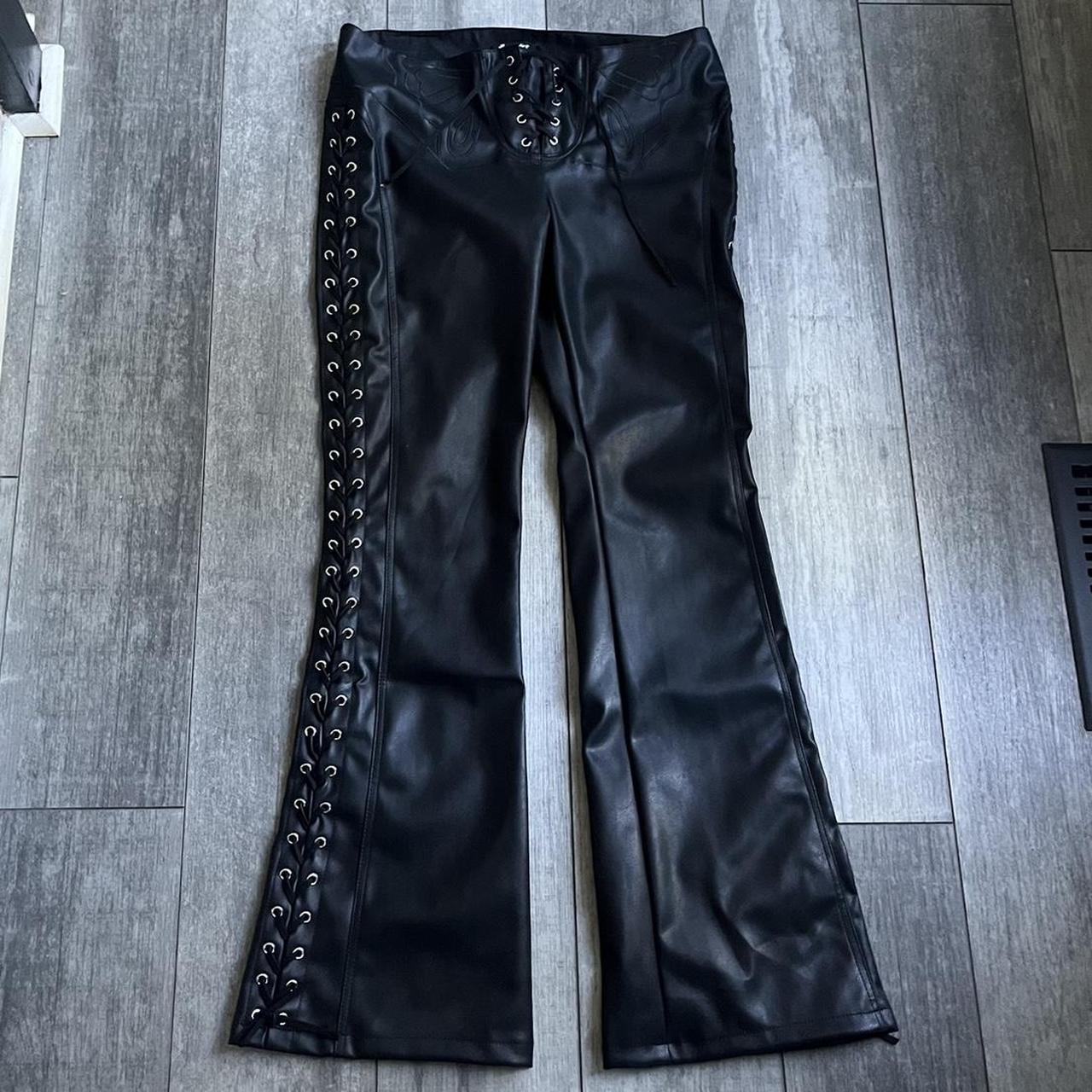 Harley Davidson Women's Black Trousers | Depop