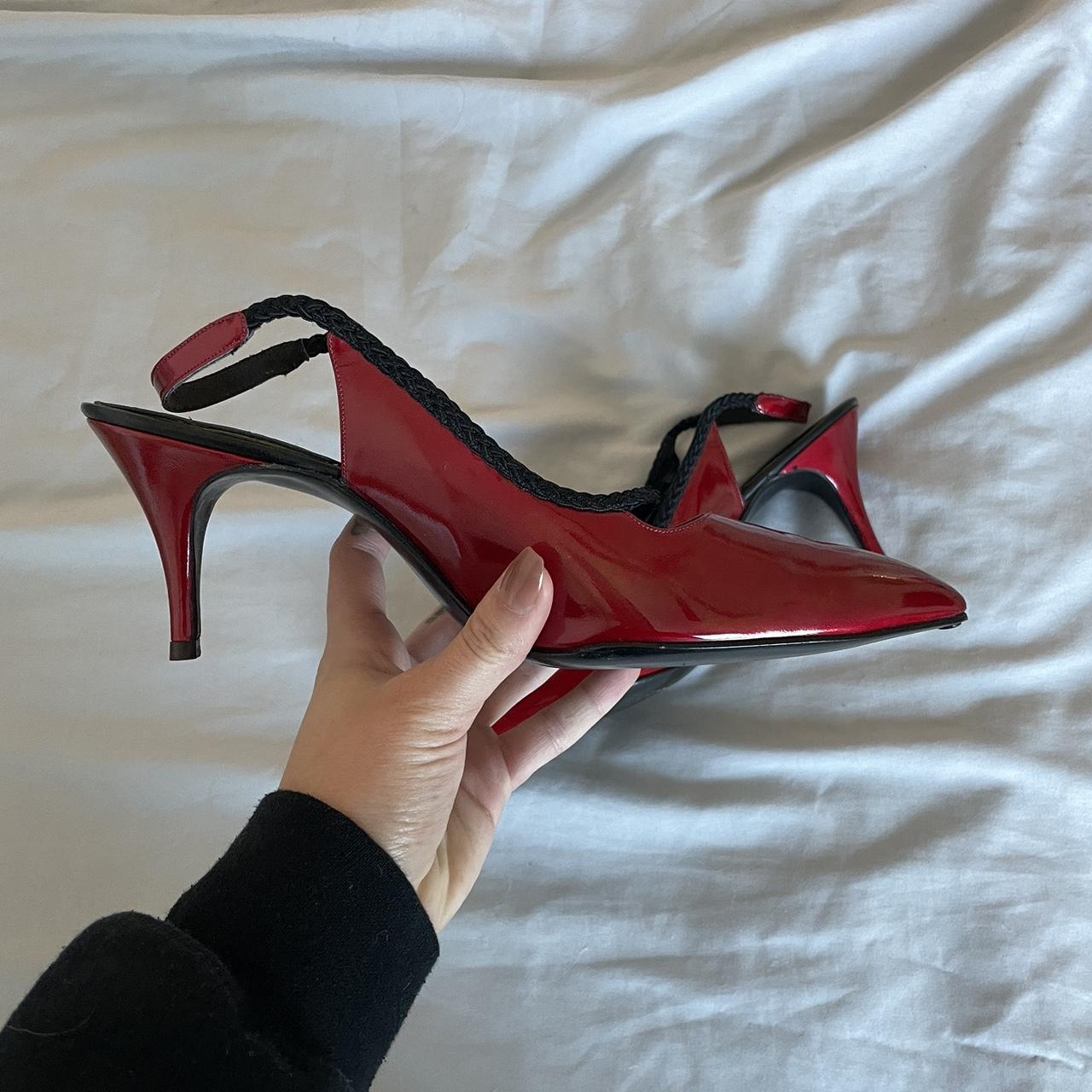 item listed by breezylindeezy