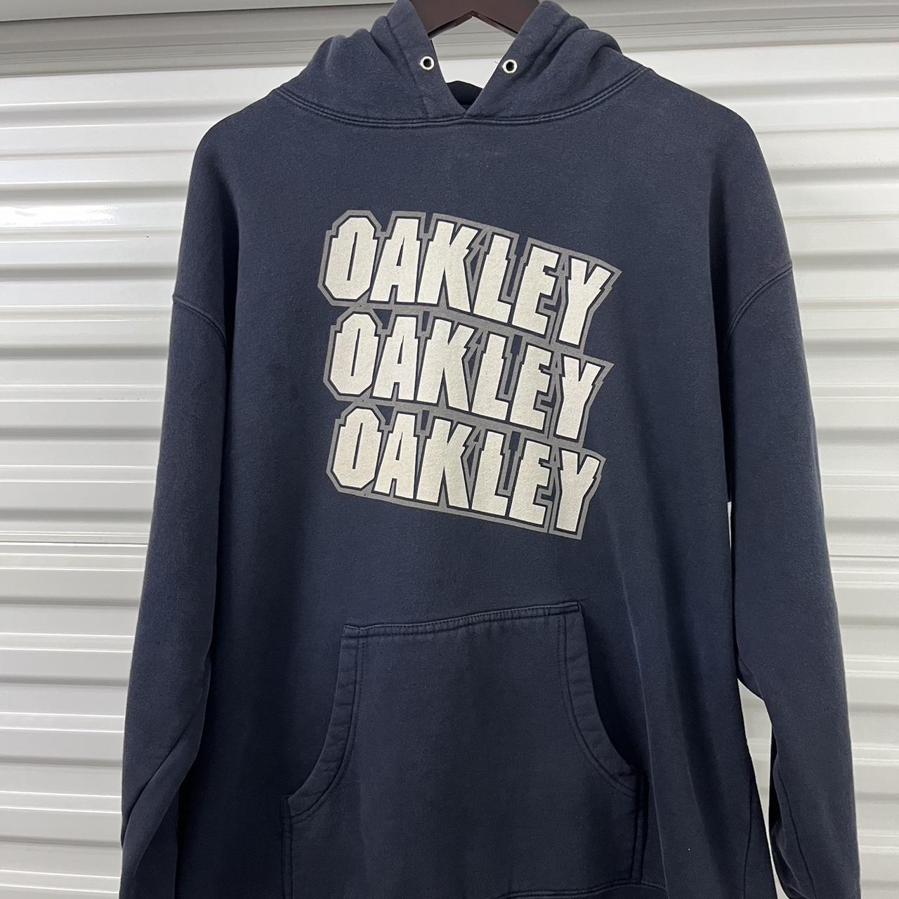 Oakley sweatshirt online