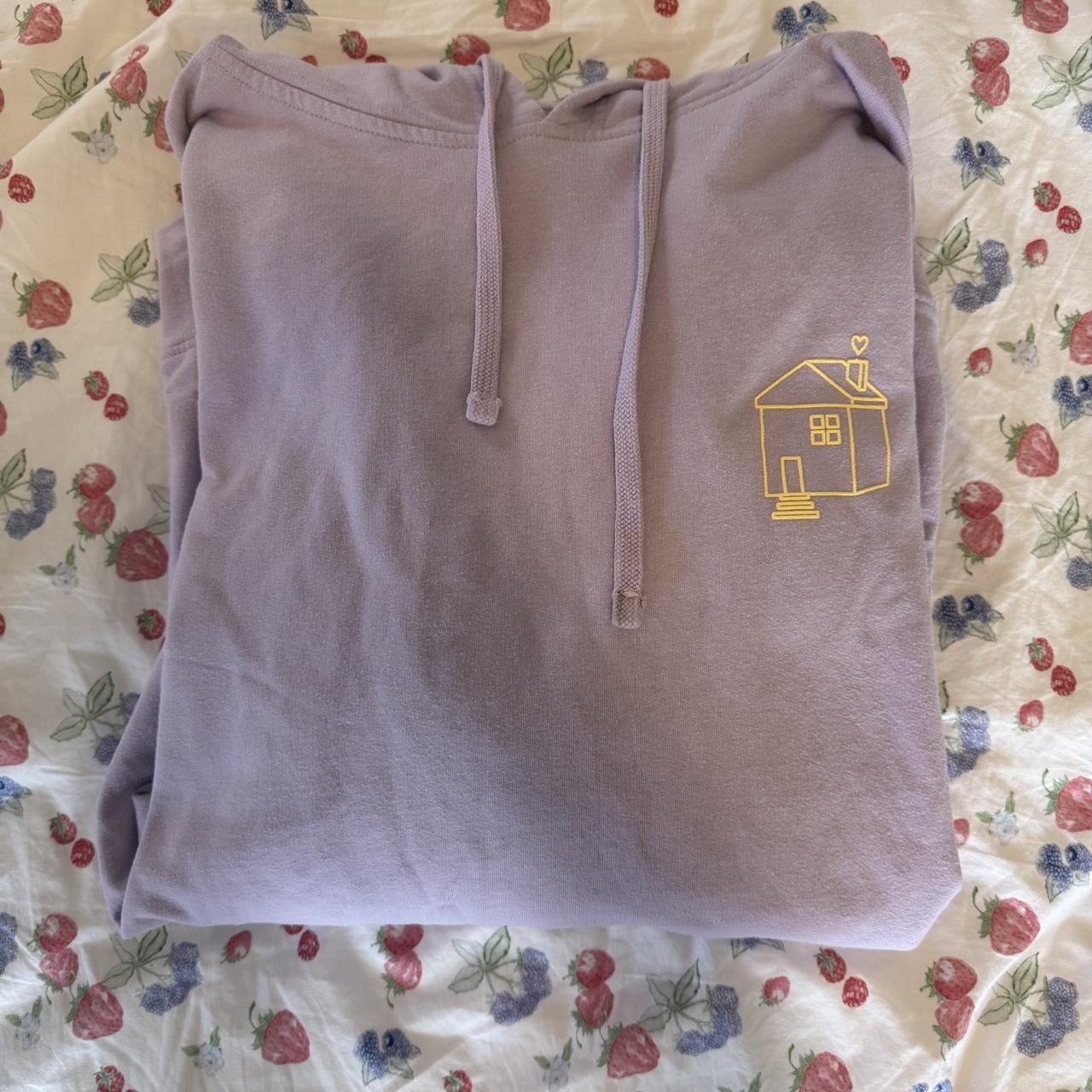 Harry orders Styles Harry’s House Lavender Sweatshirt