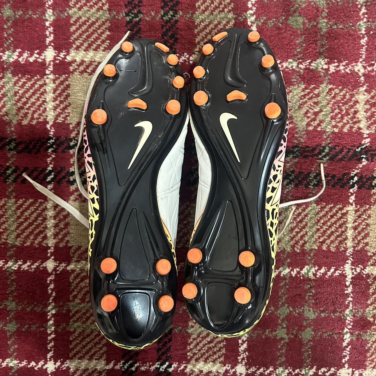 hyper venom nike