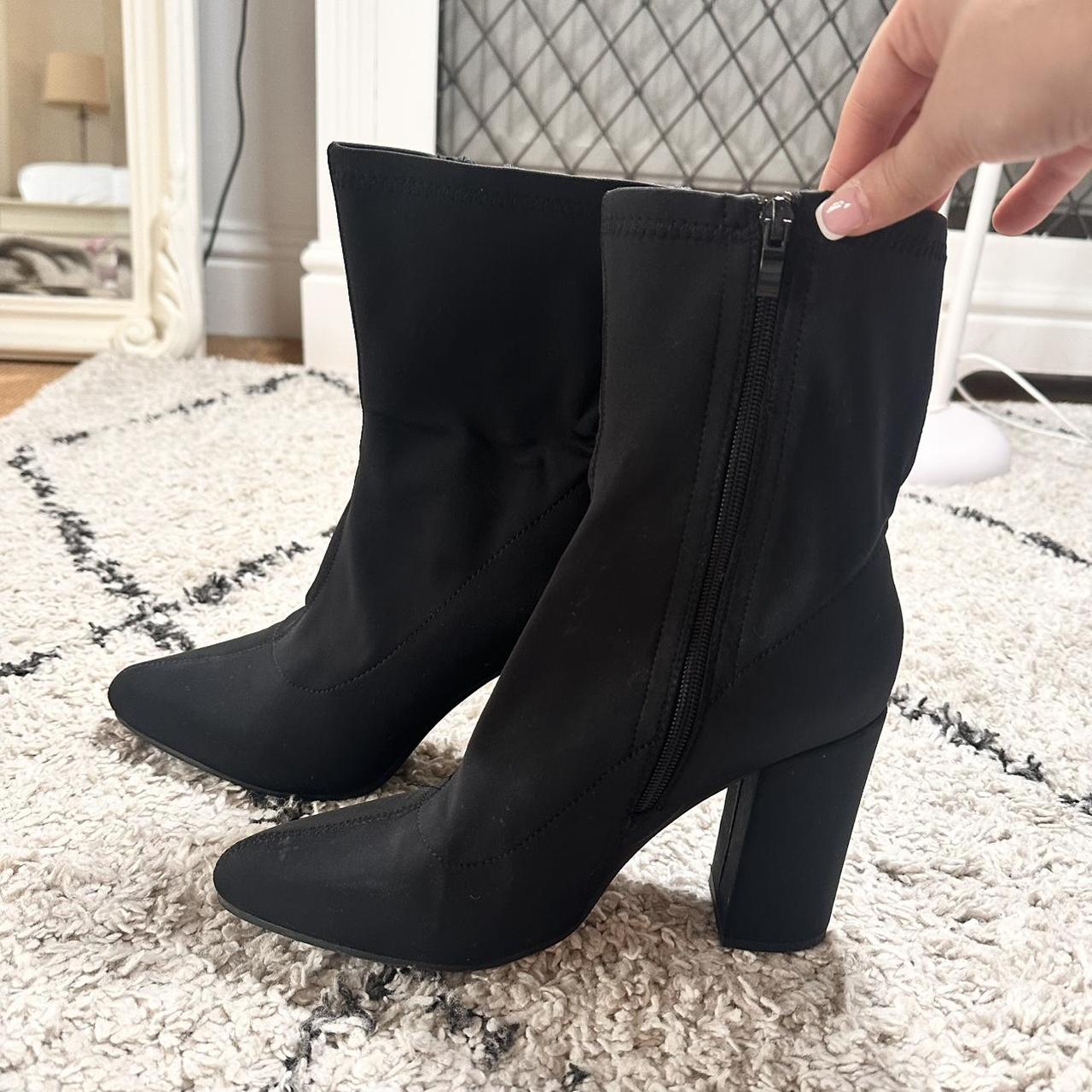 item listed by saskia_jade