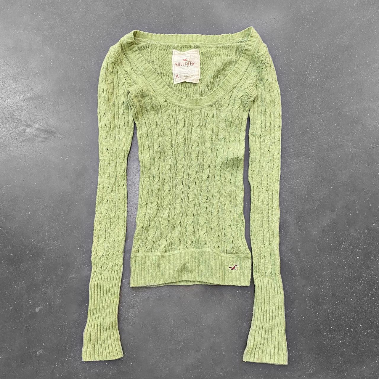 Hollister green outlet sweater