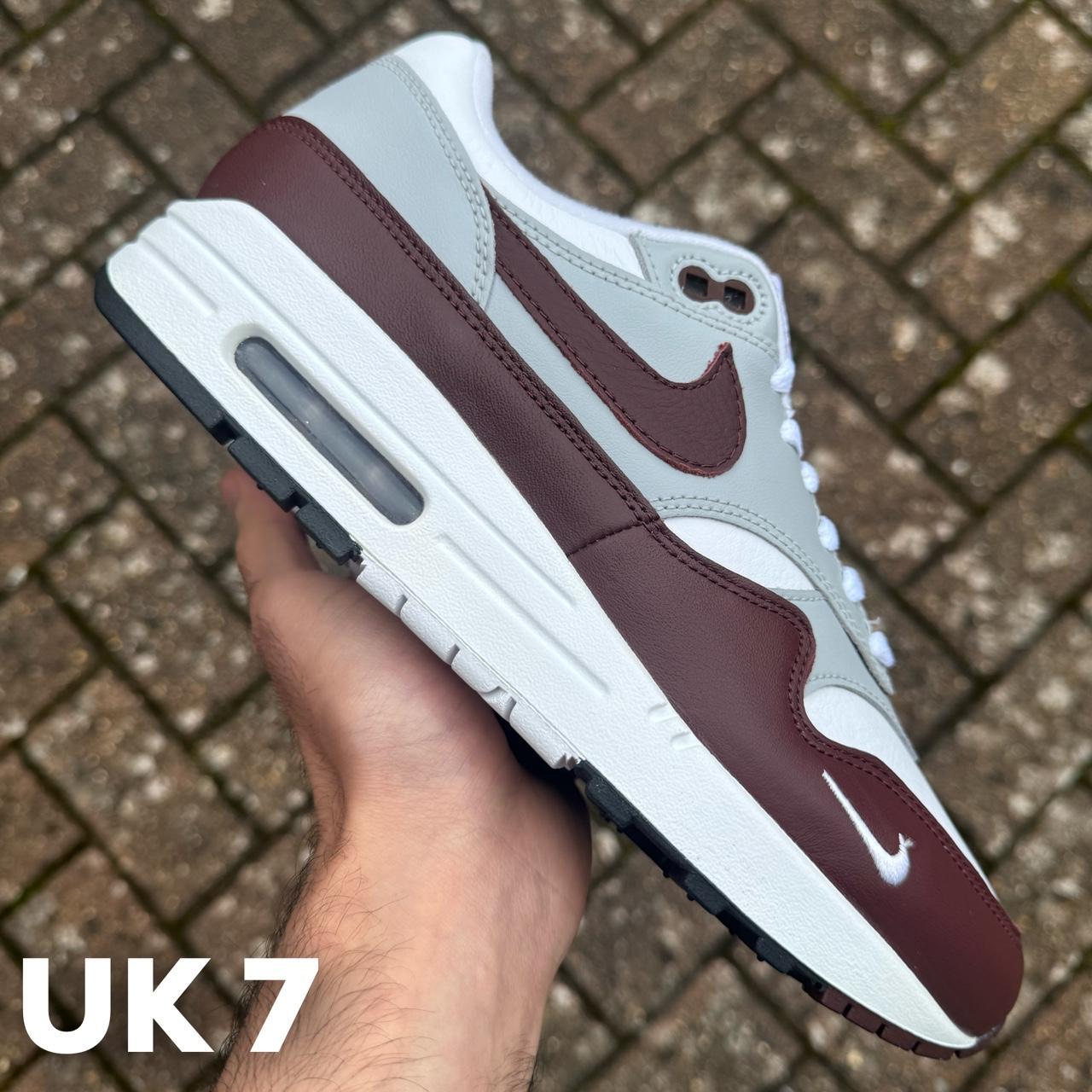 nike air max mystic dates