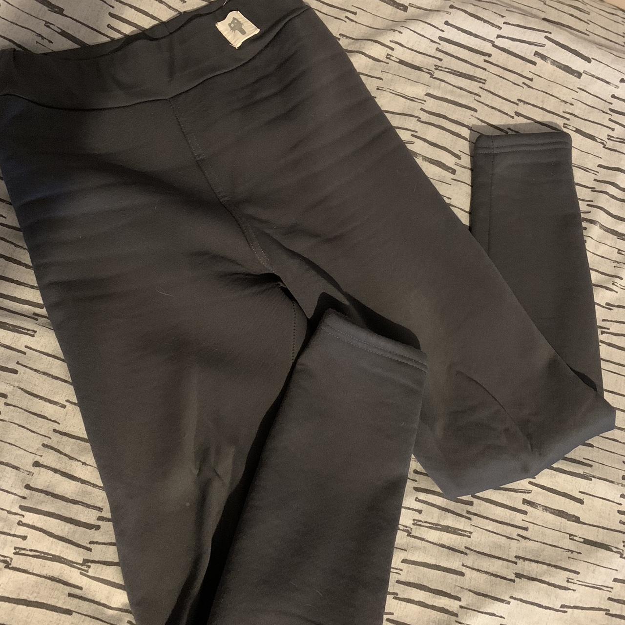 Women's Grey and Black Leggings | Depop