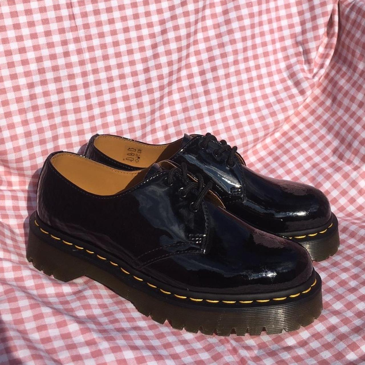 dr martens 1416 black
