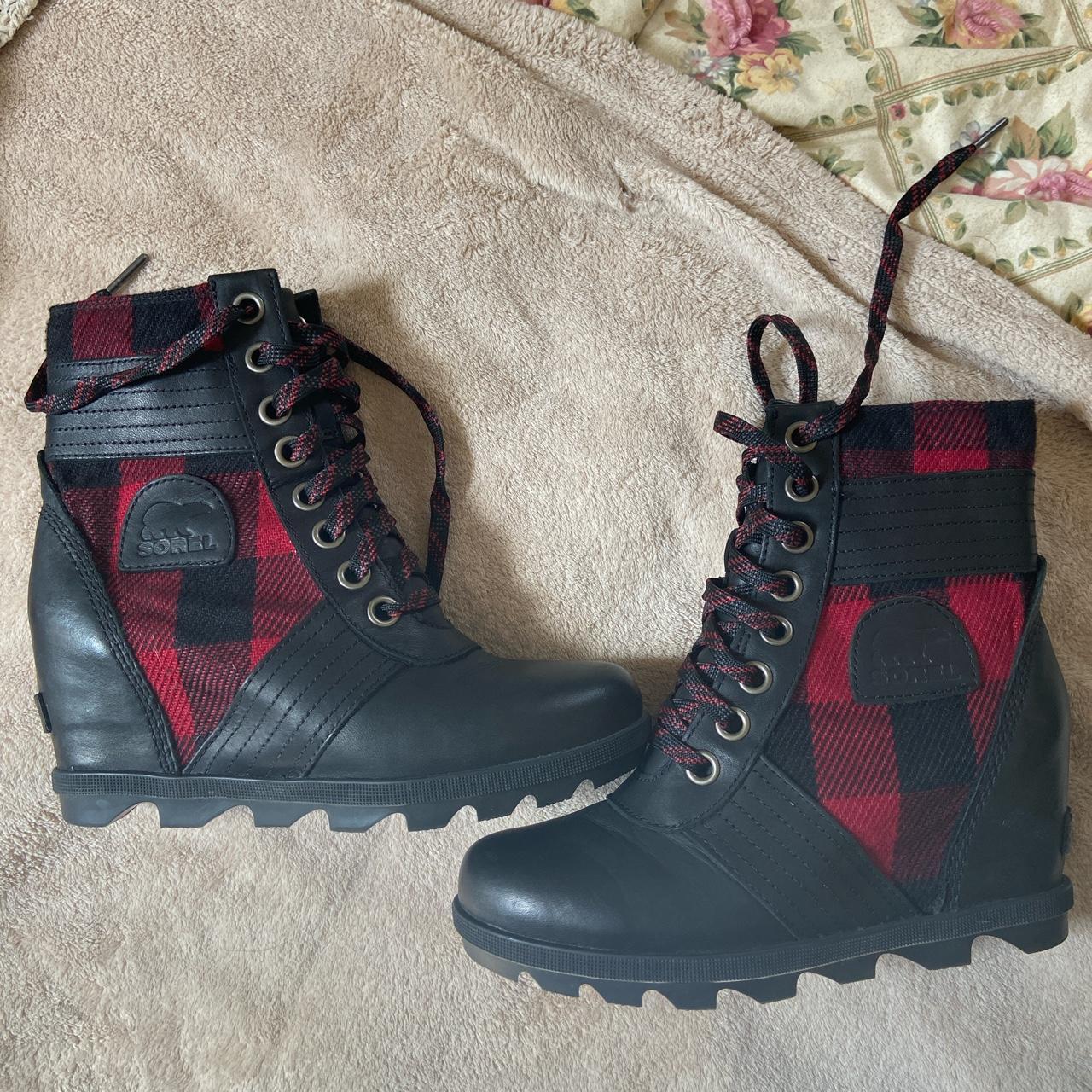 Sorel buffalo hot sale plaid boots