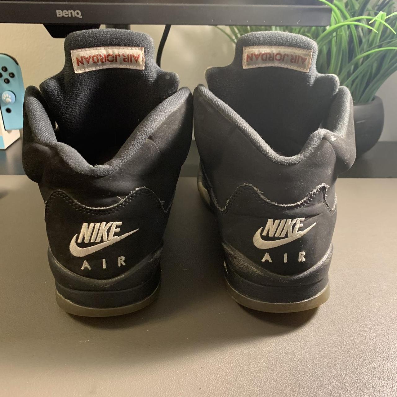 jordan 5 black laces