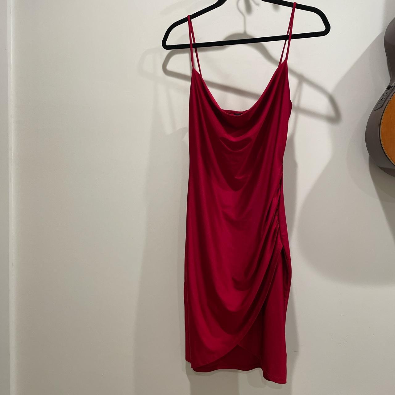 Windsor red dress -stretchy fabric, worn once! - Depop