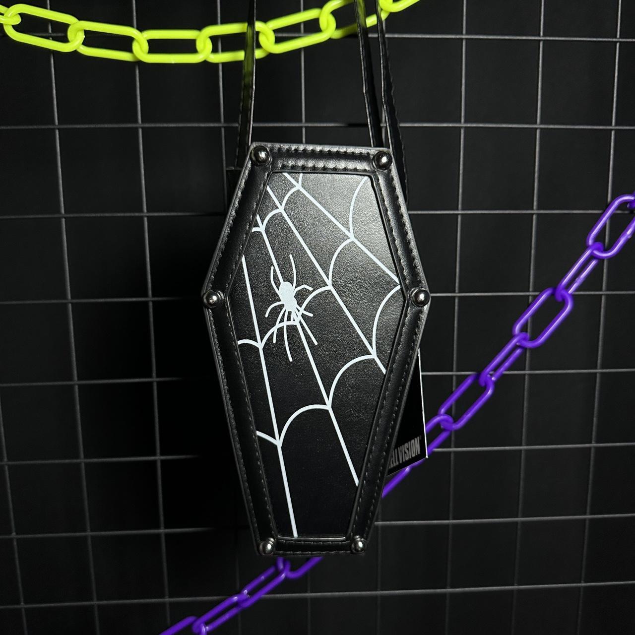 item listed by hellvision