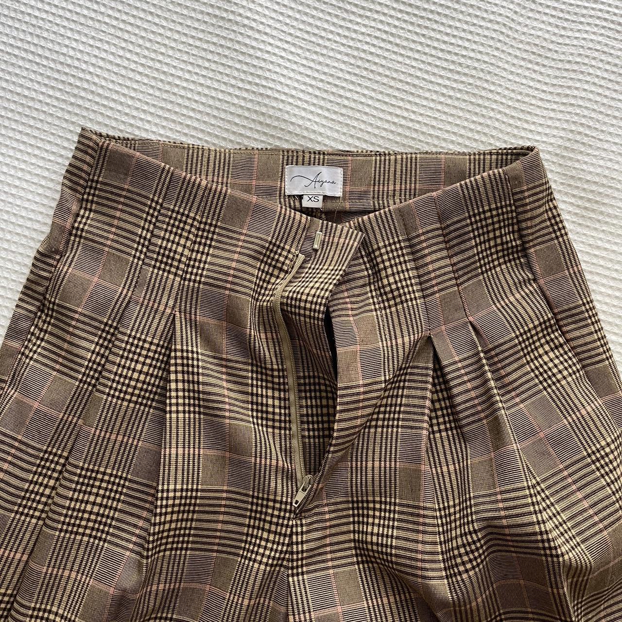 Aiyana Reese Suit Pants Brown Check XS size... - Depop