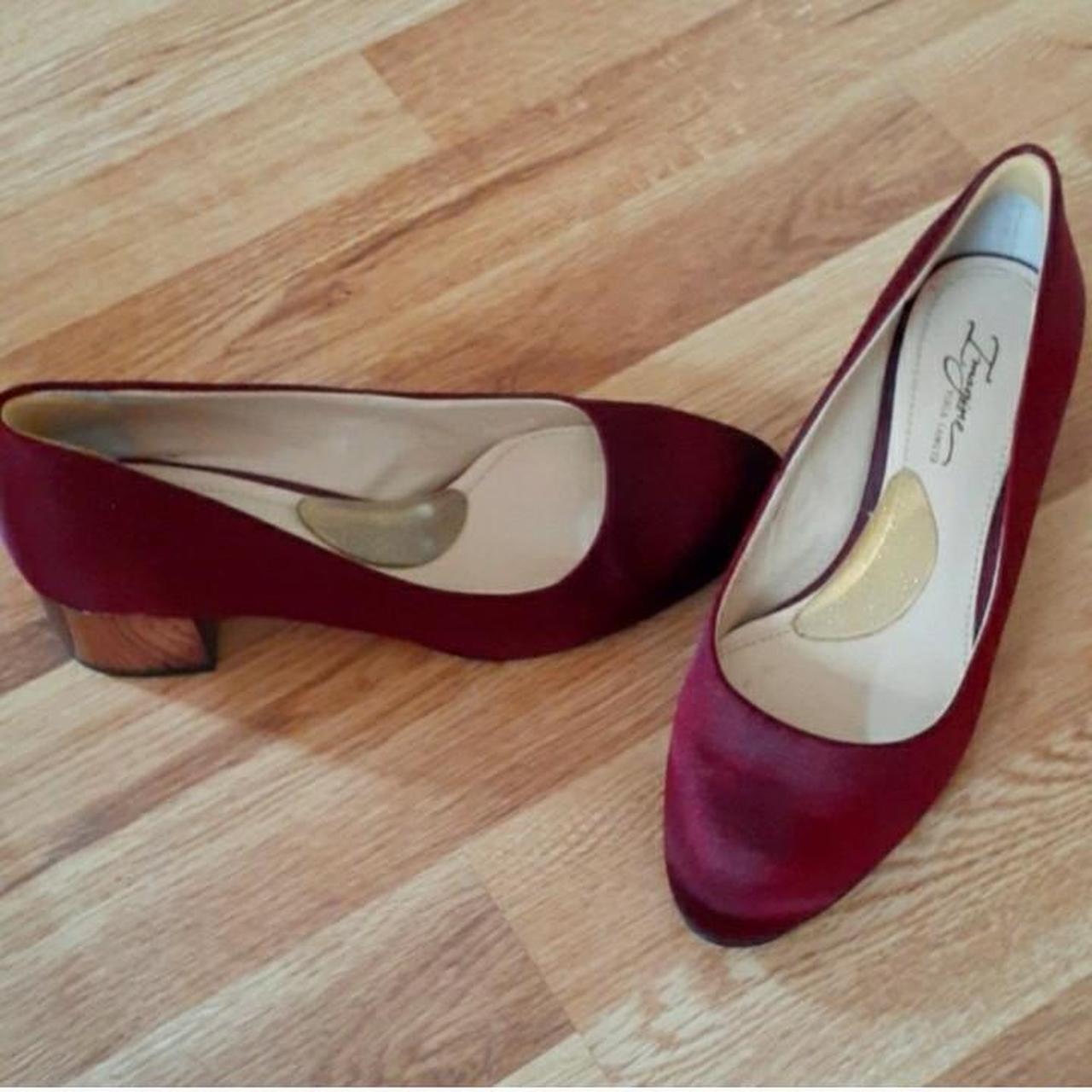 Wine colored women's dress shoes sale