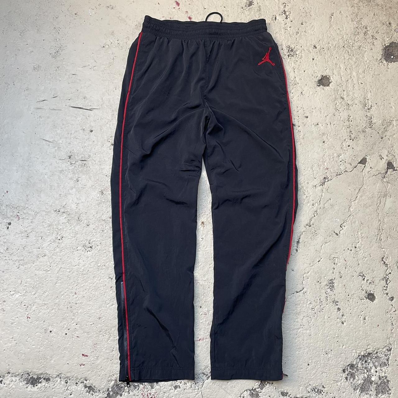 Jordan Men's Black and Red Joggers-tracksuits | Depop