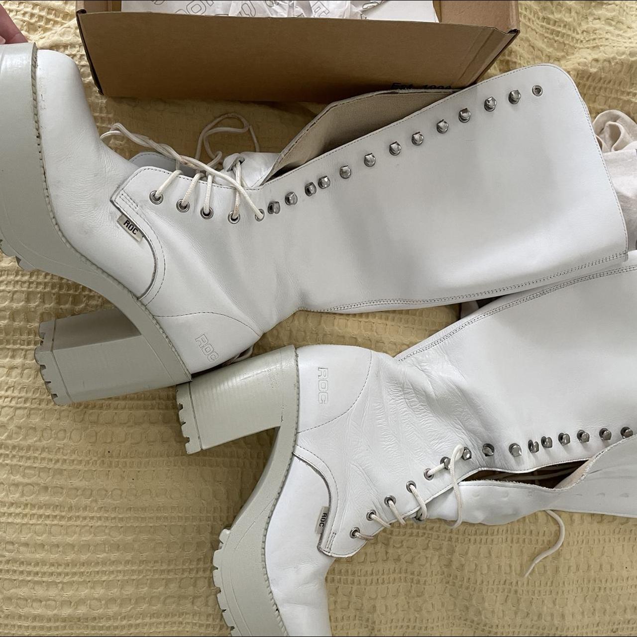 white roc lash boots