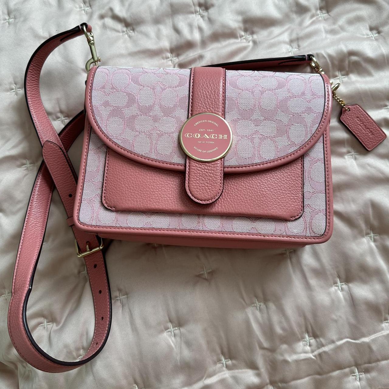 Hot pink Coach wristlet purse Unused perfect - Depop