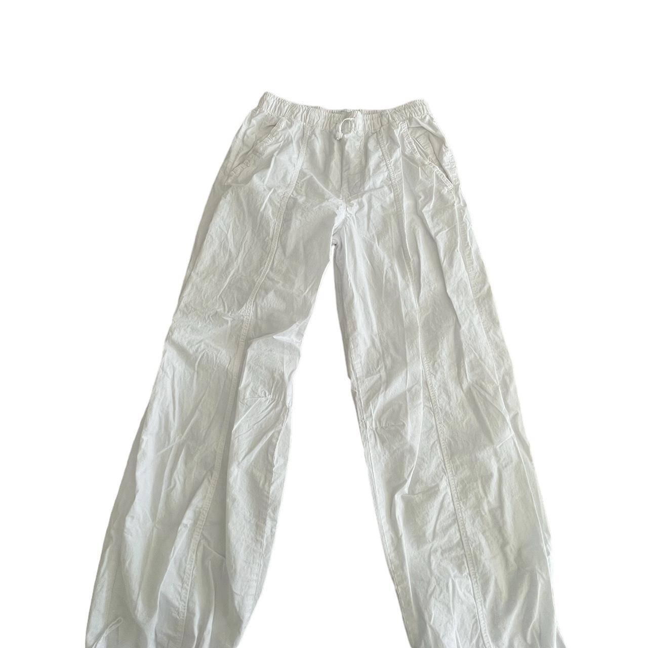 White low rise zara parachute pants, never worn!!... - Depop