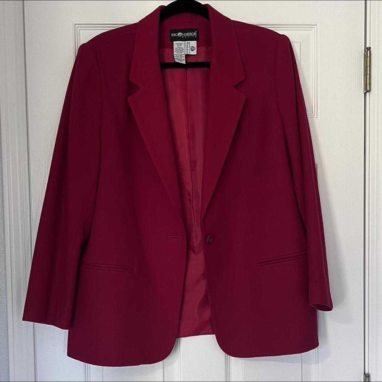 Sag Harbor Petite red vintage blazer Has small... - Depop