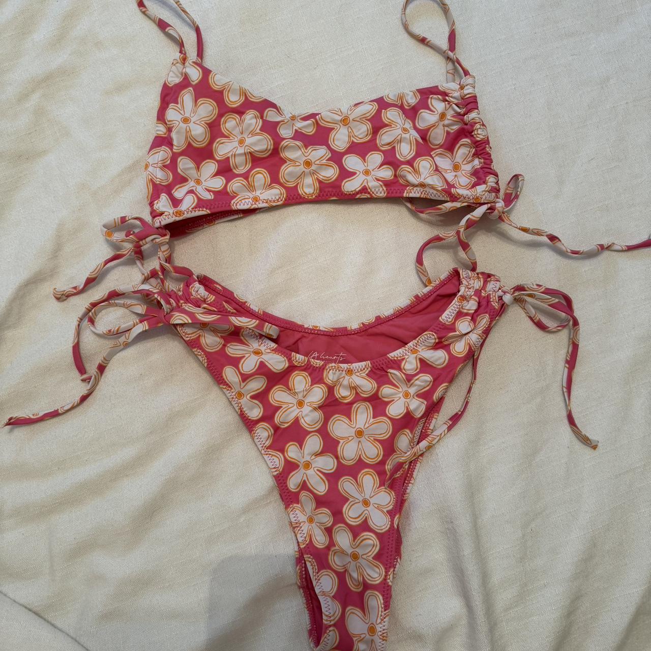 Pacsun Bikini Set Top and bottom both size xs - Depop