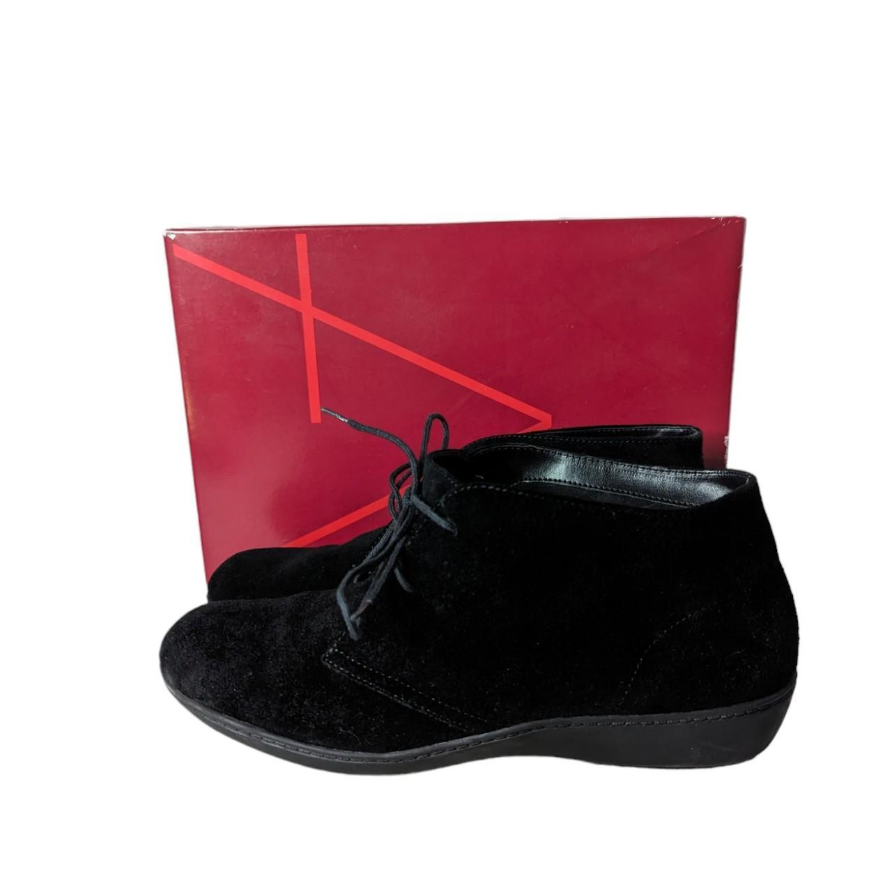 Aerosoles black suede boots deals