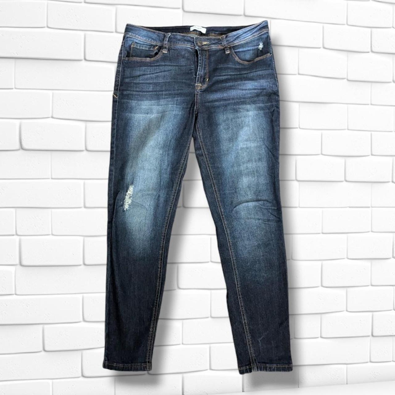 Kensie Vintage Distressed shipping Jeans