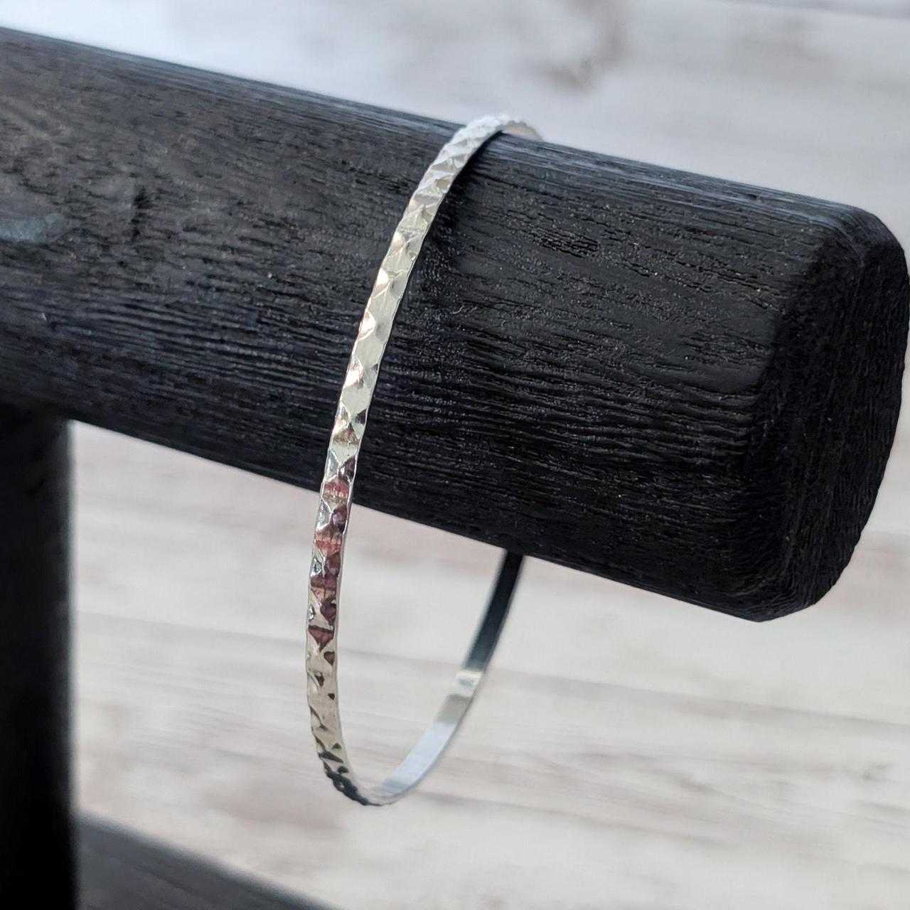 Women's Bracelet - Silver – Patterned Silver Tone… - image 8