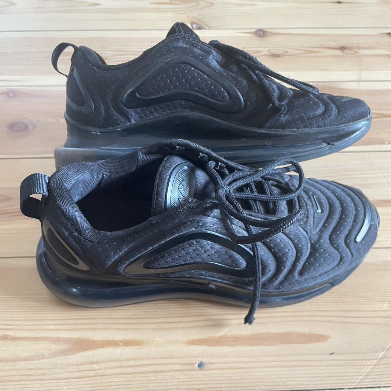 nike air max 720 new with slight scuffs Depop
